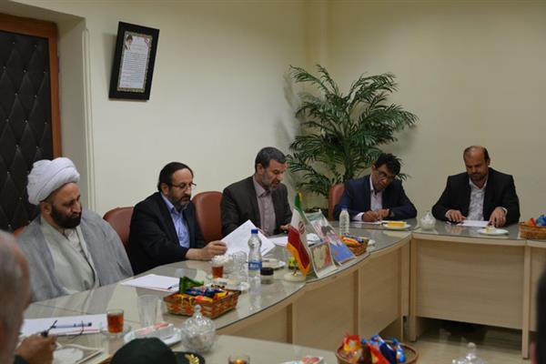 نشست شوراي سياستگذاري چهارمين جشنواره تئاتر خياباني شهروند لاهيجان برگزار شد